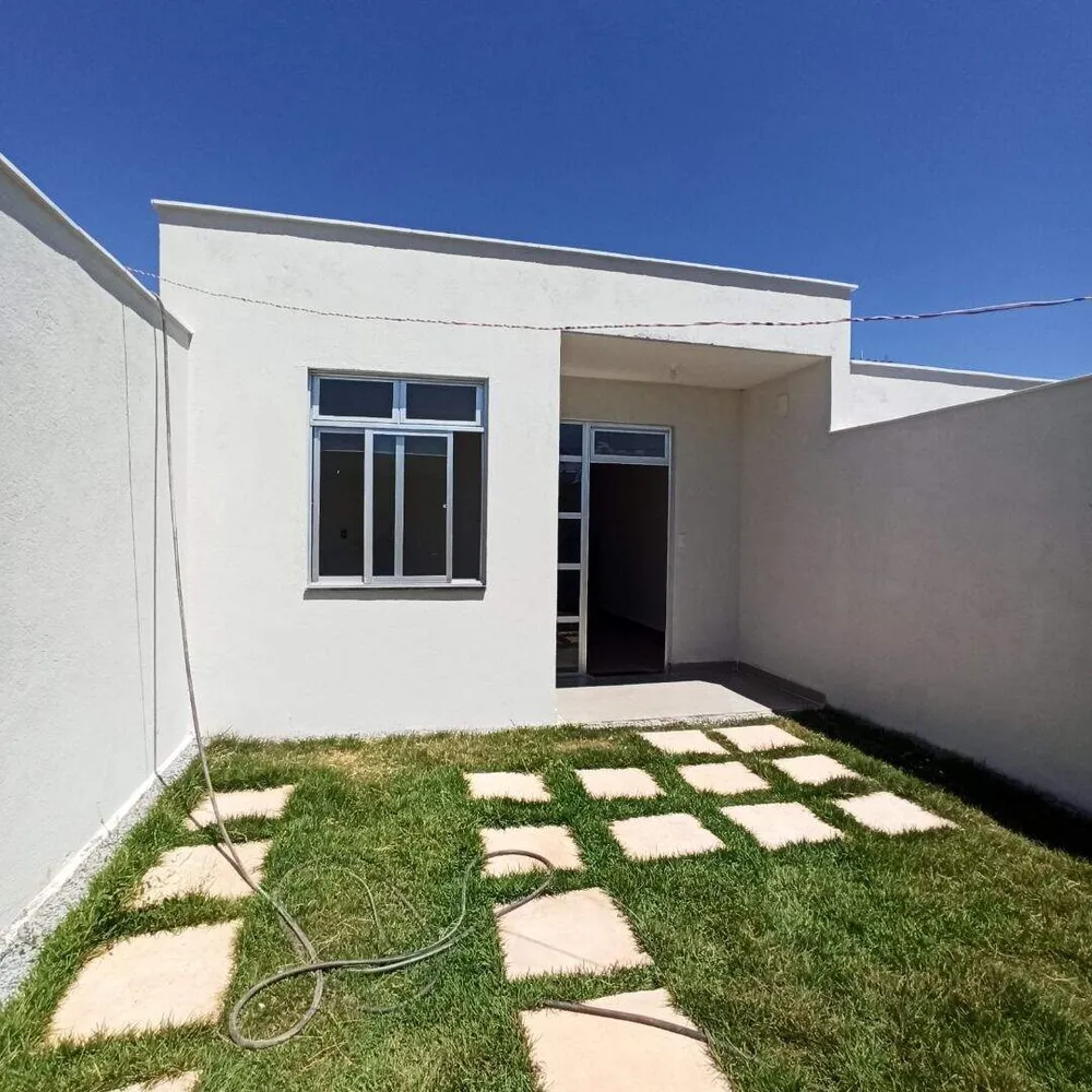 Casa, 2 quartos, 62 m² - Foto 1