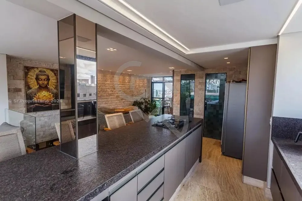 Apartamento, 3 quartos, 210 m² - Foto 1