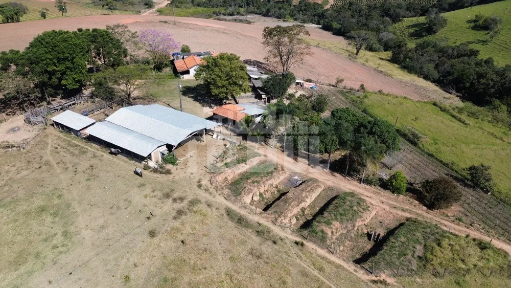 Sítio, 4 quartos, 226300 m² - Foto 12