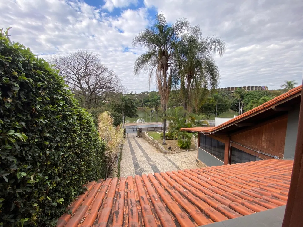 Casa, 5 quartos, 1700 m² - Foto 1