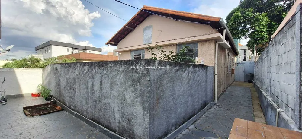 Casa, 3 quartos, 178 m² - Foto 1