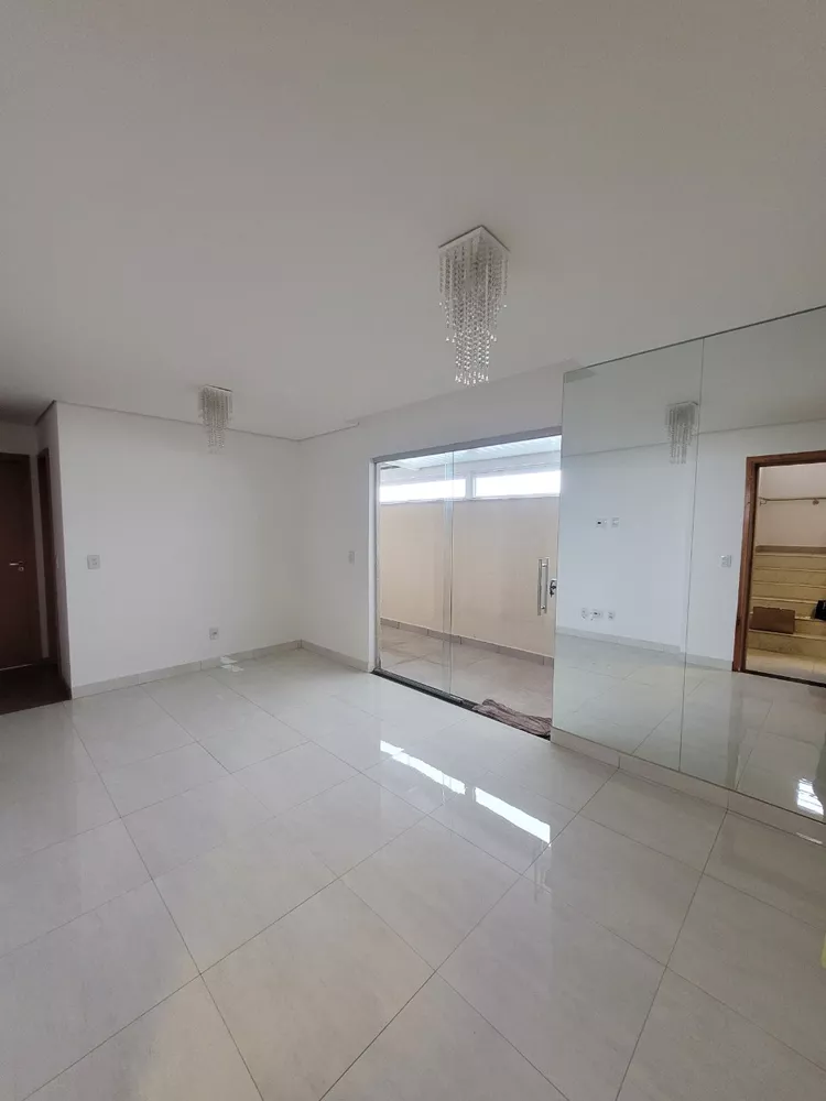 Apartamento à venda com 2 quartos, 32m² - Foto 6