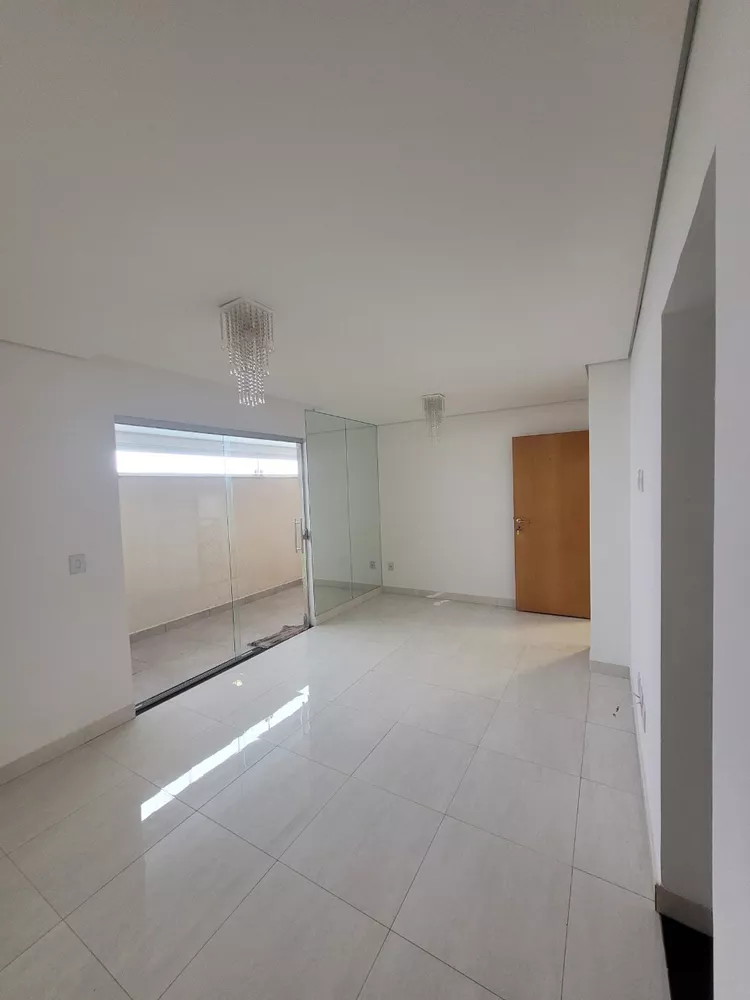 Apartamento à venda com 2 quartos, 32m² - Foto 1