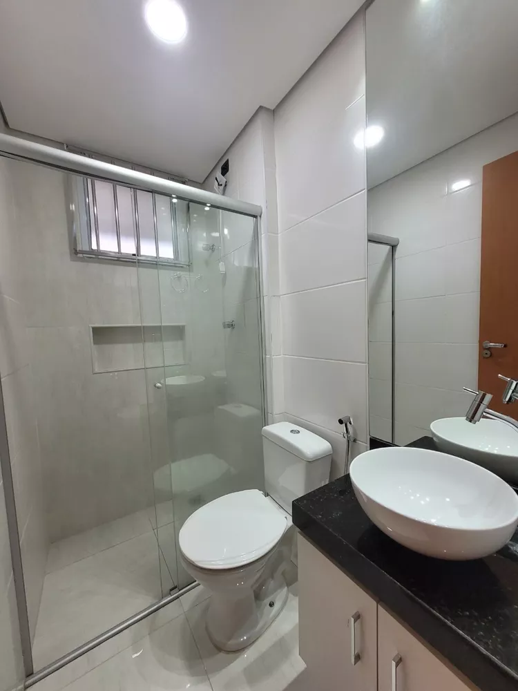 Apartamento à venda com 2 quartos, 32m² - Foto 15