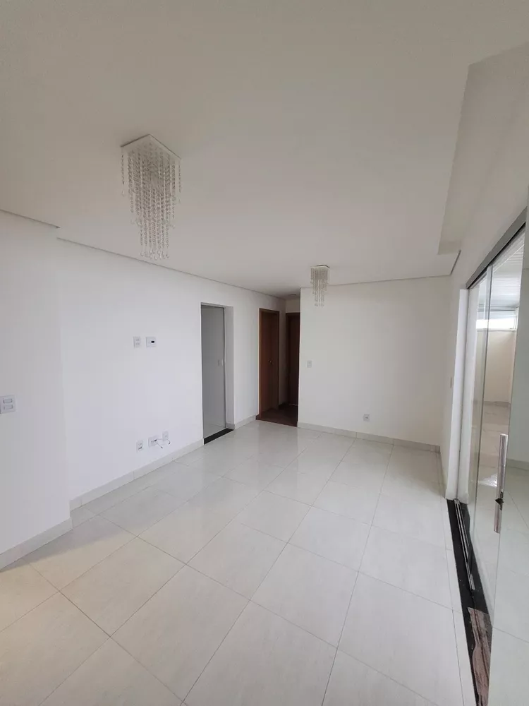 Apartamento à venda com 2 quartos, 32m² - Foto 7