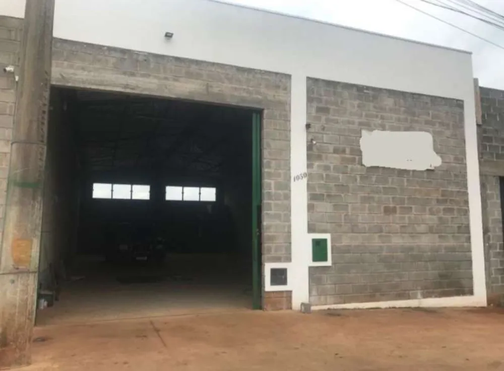 Depósito-Galpão, 220 m² - Foto 1