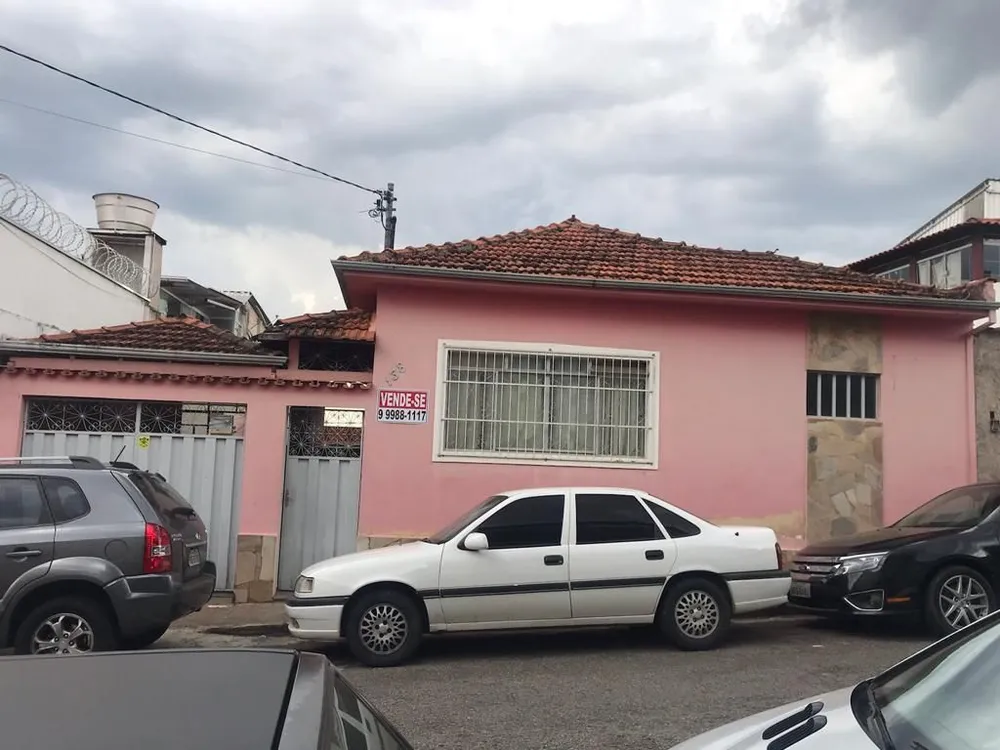 Casa, 7 quartos, 205 m² - Foto 1