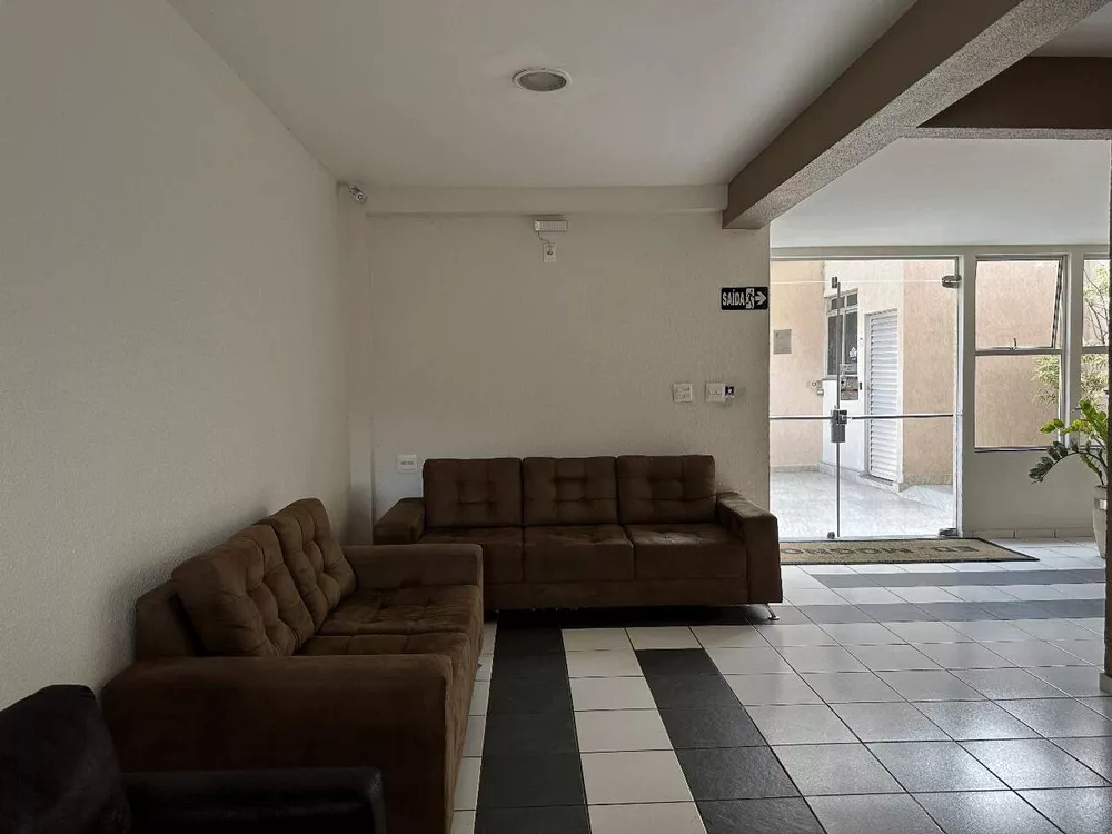 Apartamento à venda com 3 quartos, 67m² - Foto 3