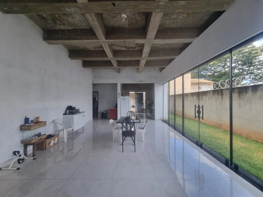 Casa, 3 quartos, 214 m² - Foto 4