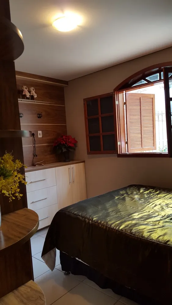 Casa, 6 quartos, 600 m² - Foto 4