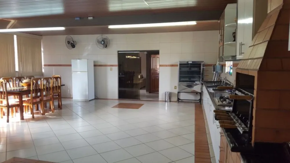 Casa, 6 quartos, 600 m² - Foto 13