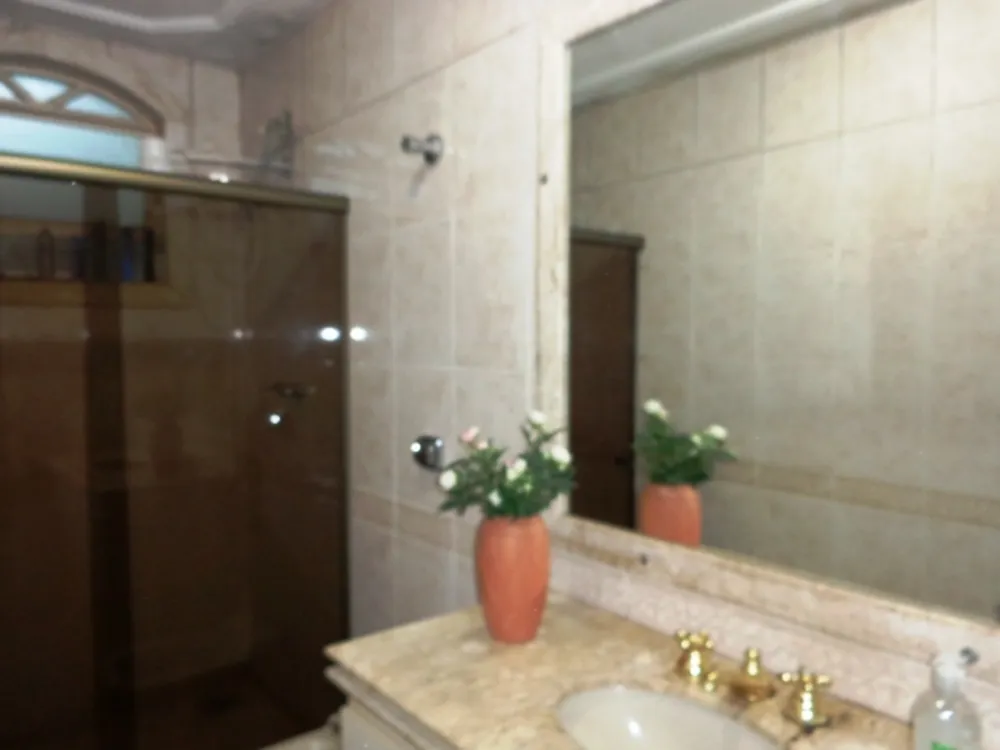 Casa, 4 quartos, 265 m² - Foto 8