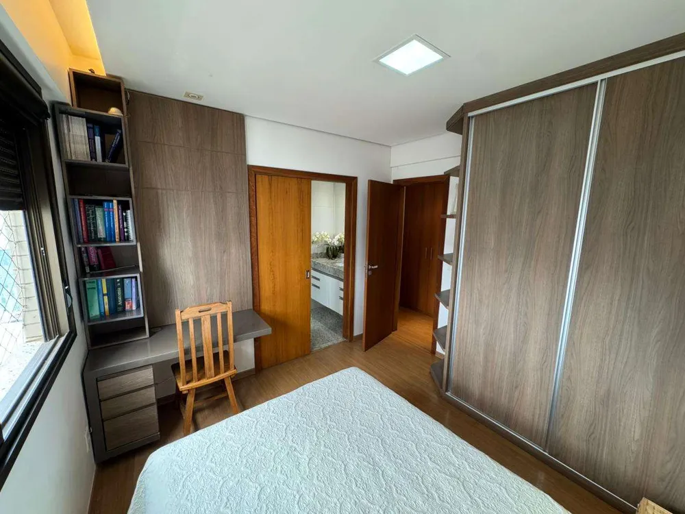 Apartamento, 4 quartos, 198 m² - Foto 1