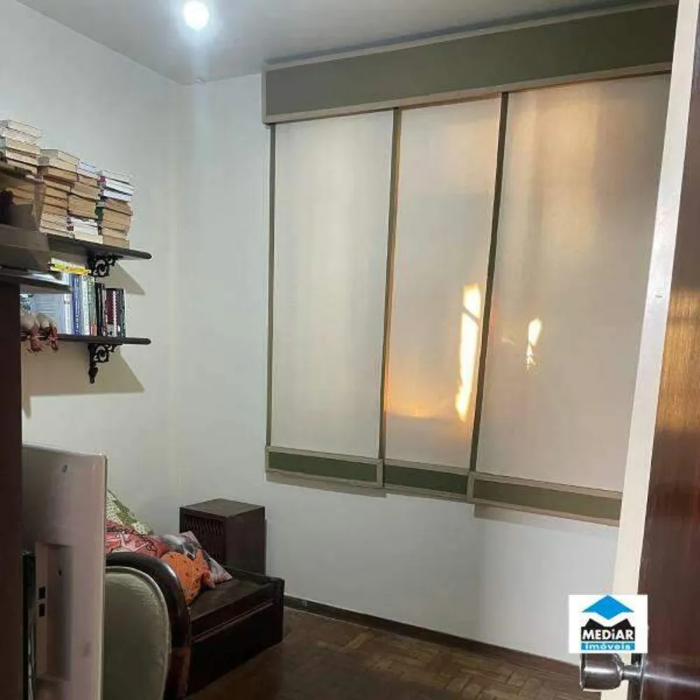 Casa, 4 quartos, 273 m² - Foto 1