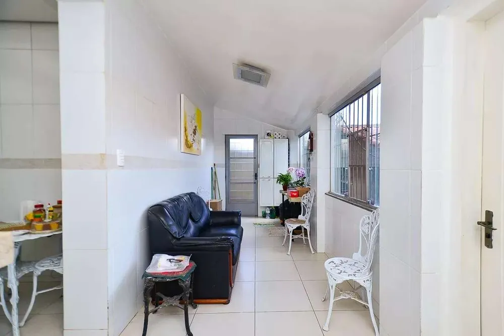 Casa, 6 quartos, 239 m² - Foto 4