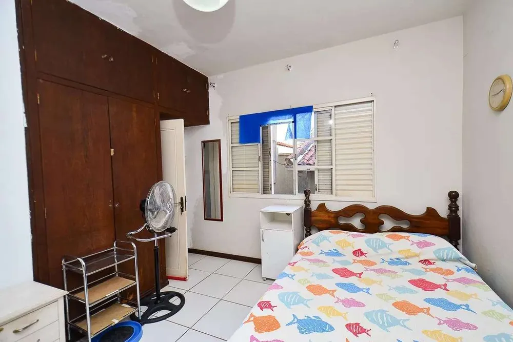 Casa, 6 quartos, 239 m² - Foto 6