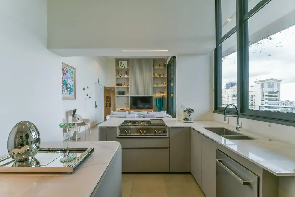 Apartamento, 3 quartos, 175 m² - Foto 2