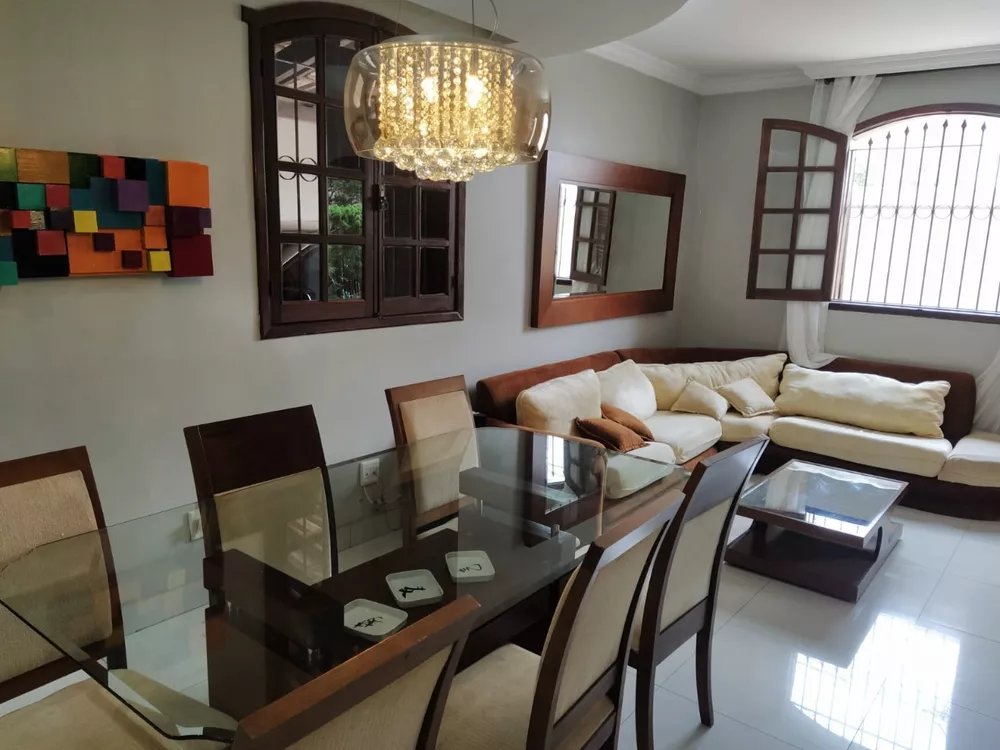 Casa à venda com 4 quartos, 180m² - Foto 9