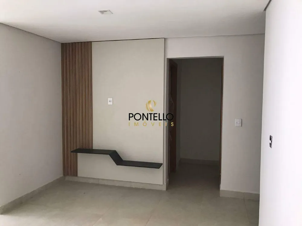 Casa, 4 quartos, 180 m² - Foto 2