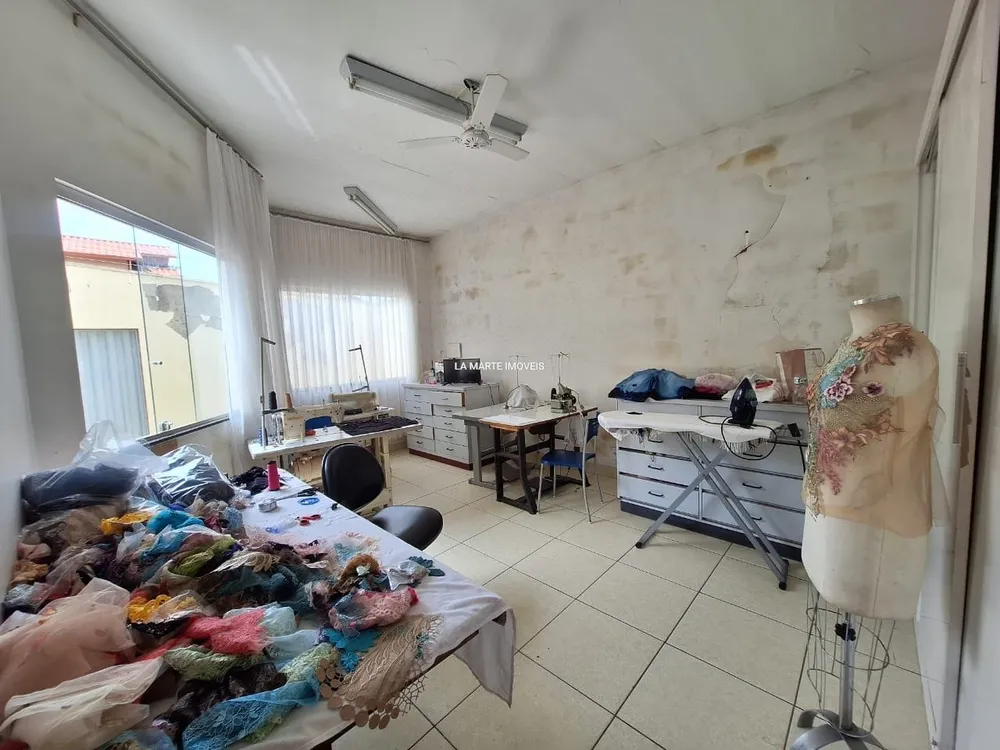 Casa, 4 quartos, 360 m² - Foto 16