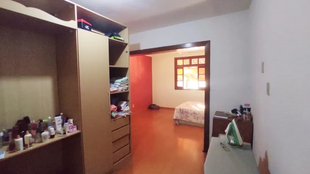 Casa, 3 quartos, 180 m² - Foto 1