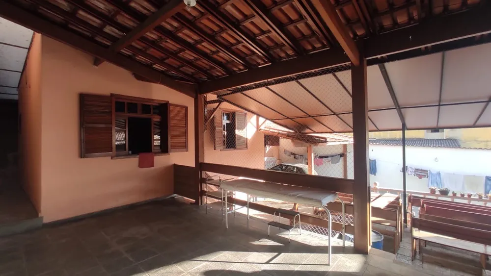 Casa, 3 quartos, 180 m² - Foto 2