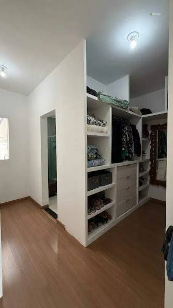 Casa, 3 quartos, 242 m² - Foto 11