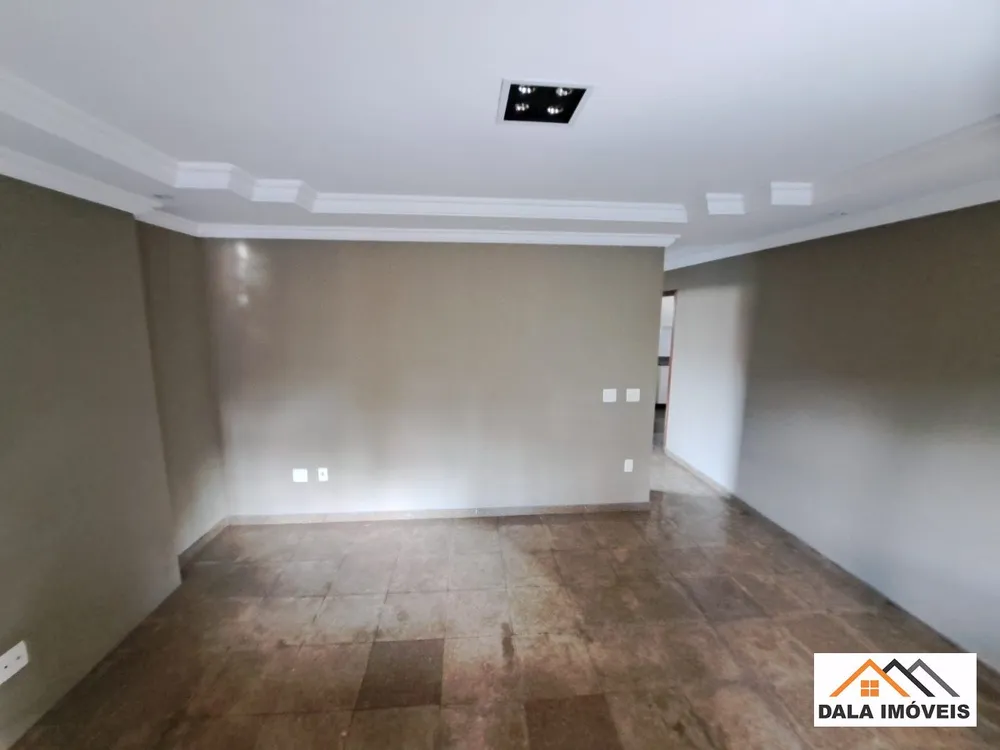 Casa, 4 quartos, 286 m² - Foto 13