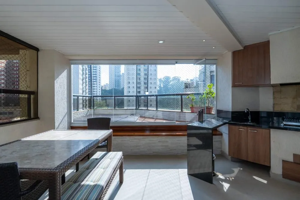 Apartamento, 4 quartos, 213 m² - Foto 2