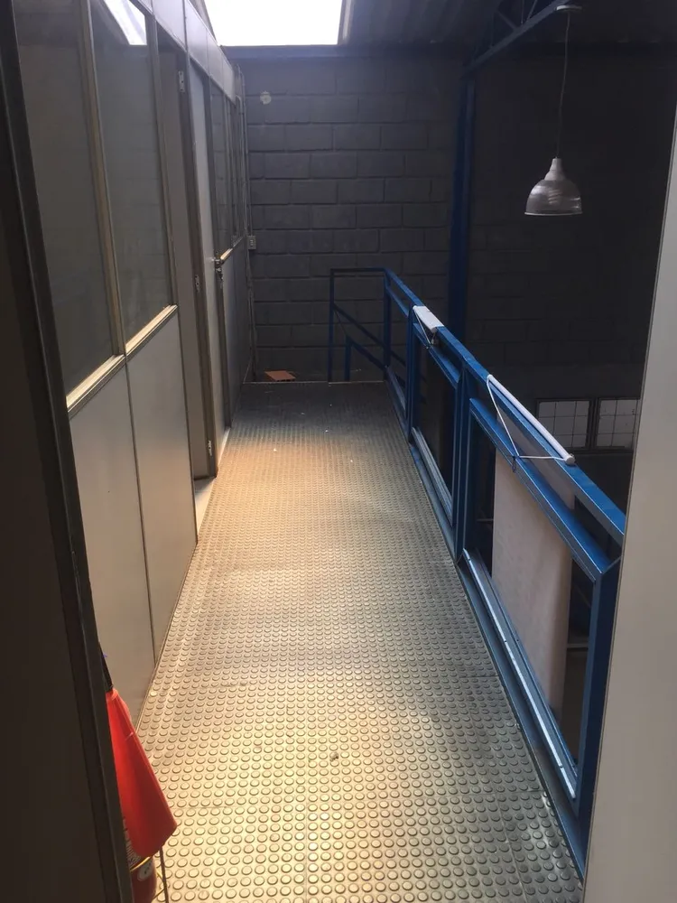 Depósito-Galpão, 200 m² - Foto 2