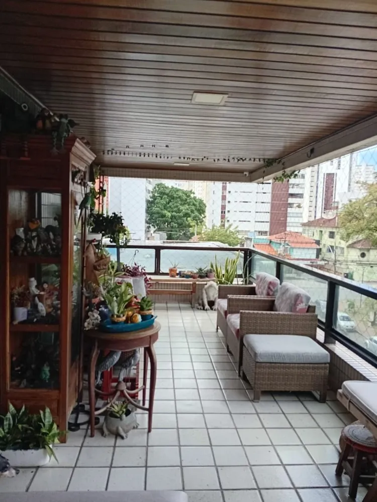 Apartamento, 4 quartos, 225 m² - Foto 2