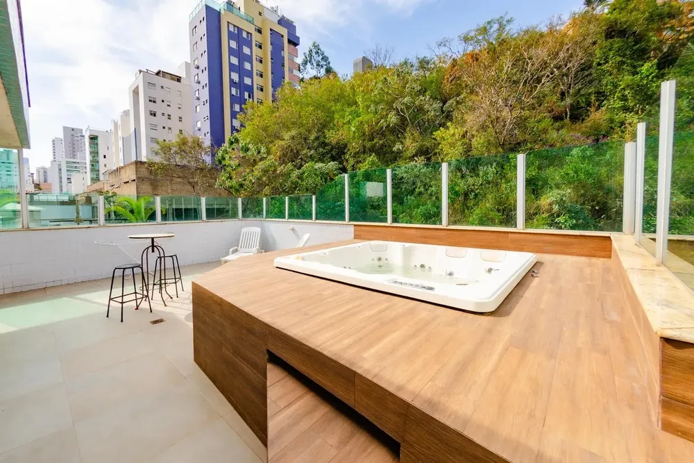 Cobertura, 5 quartos, 238 m² - Foto 1