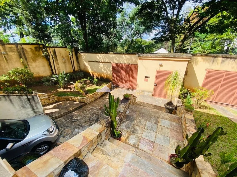 Casa, 4 quartos, 1050 m² - Foto 1