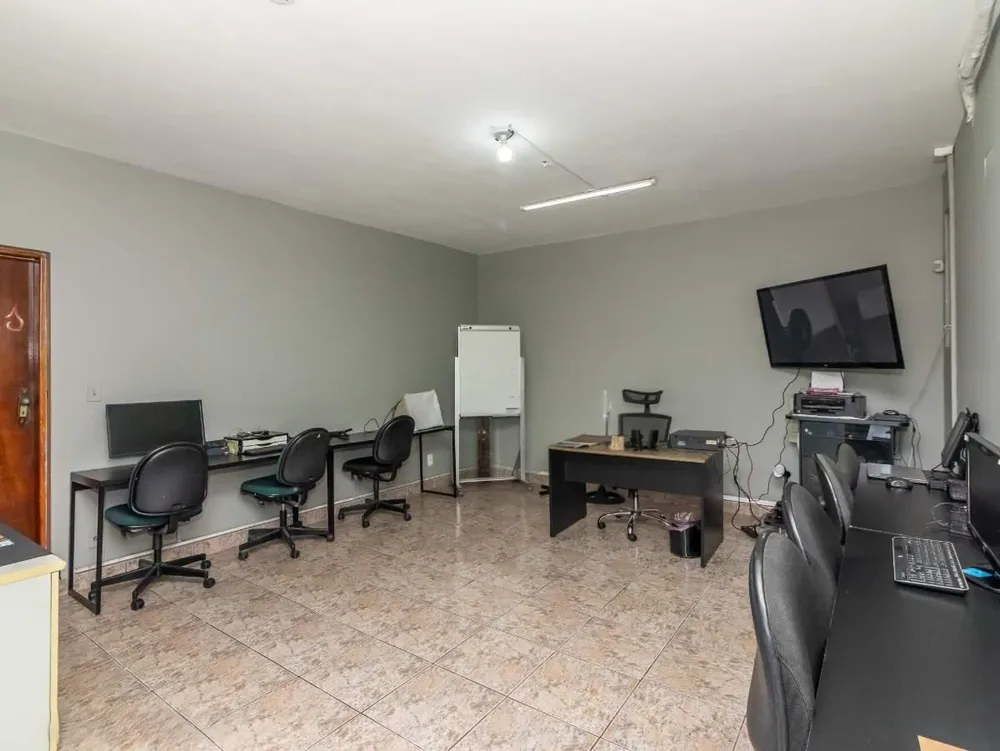Loja-Salão, 133 m² - Foto 1