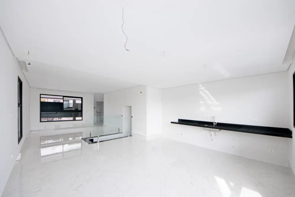 Casa, 3 quartos, 189 m² - Foto 1
