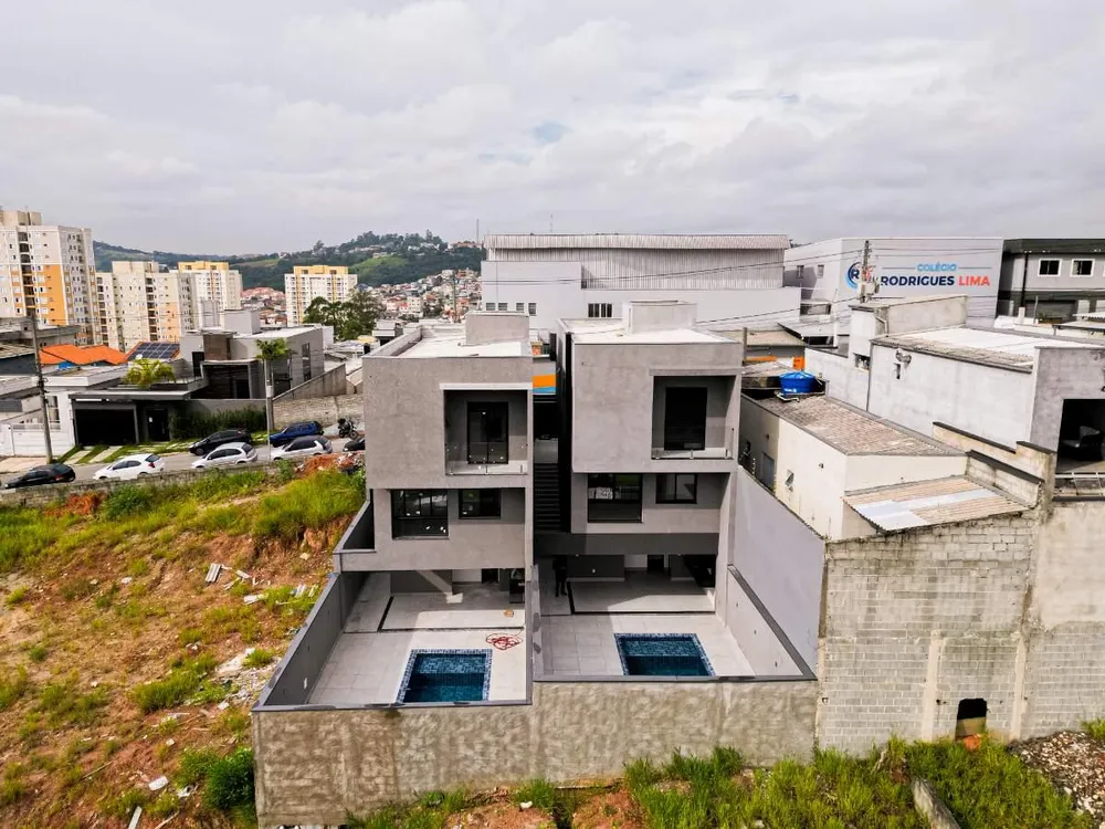 Casa, 3 quartos, 189 m² - Foto 13