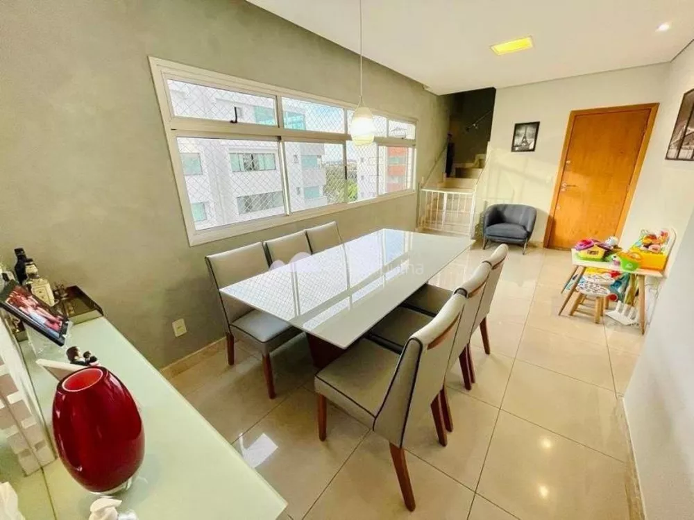 Apartamento à venda com 4 quartos, 180m² - Foto 3