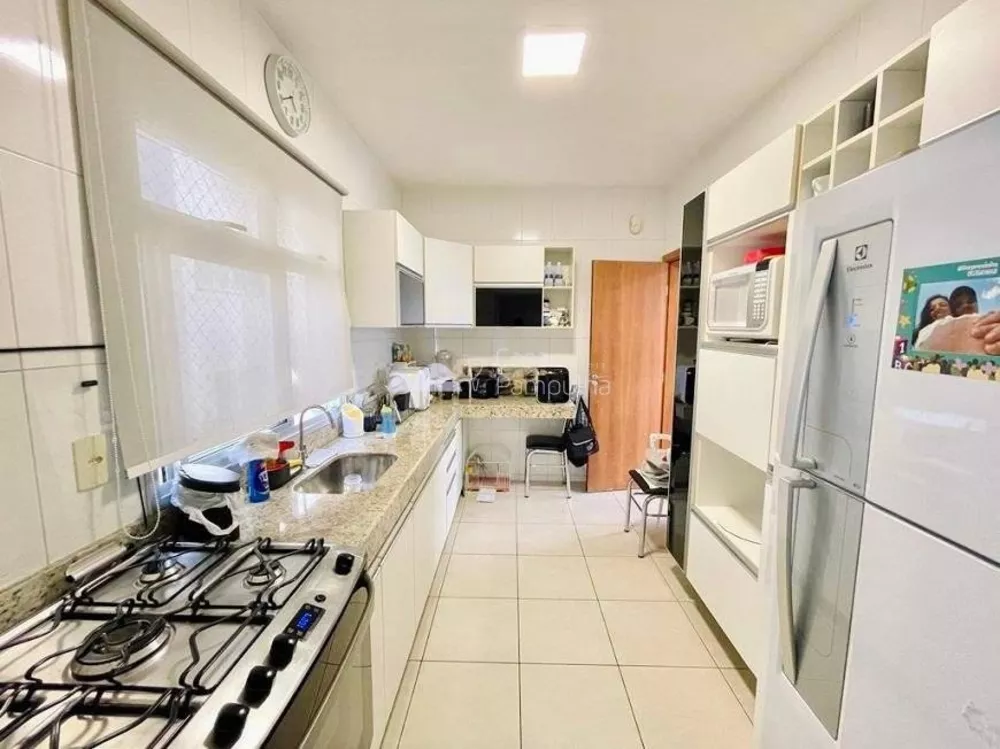 Apartamento à venda com 4 quartos, 180m² - Foto 7