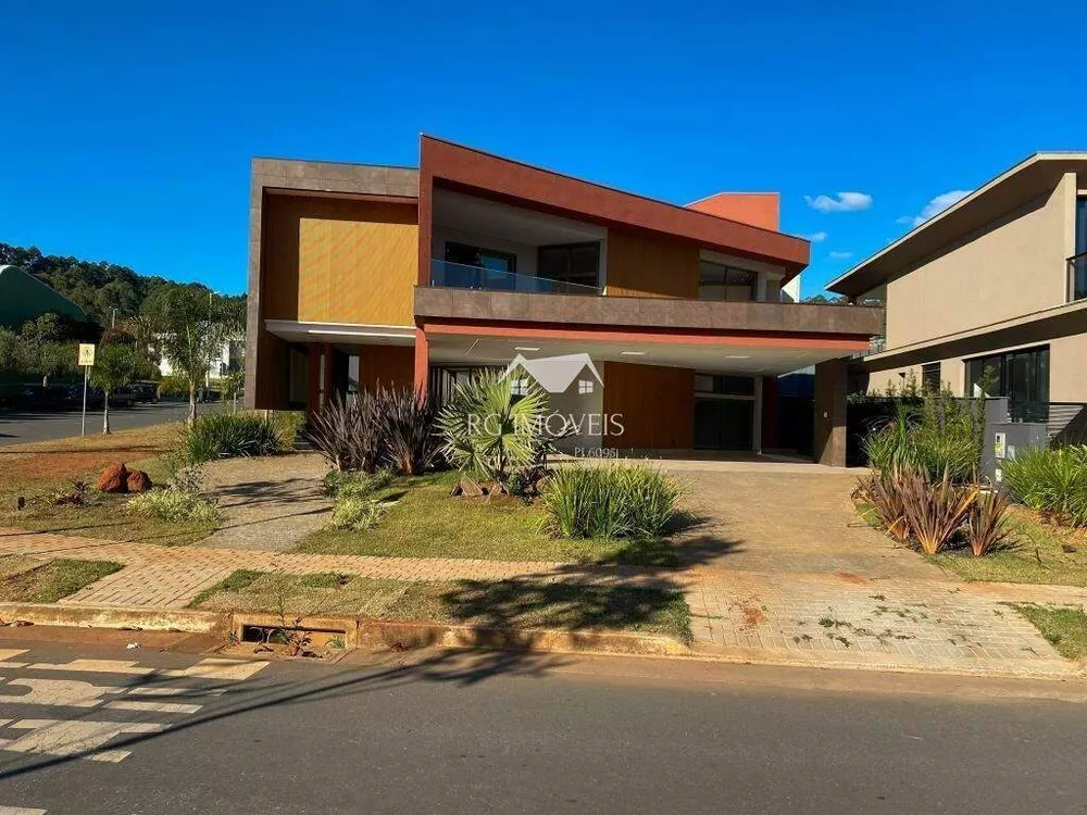 Casa de Condomínio à venda com 4 quartos, 700m² - Foto 1