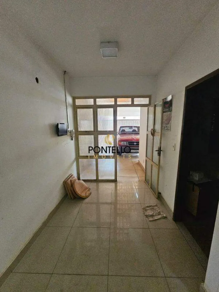 Casa, 5 quartos, 347 m² - Foto 4