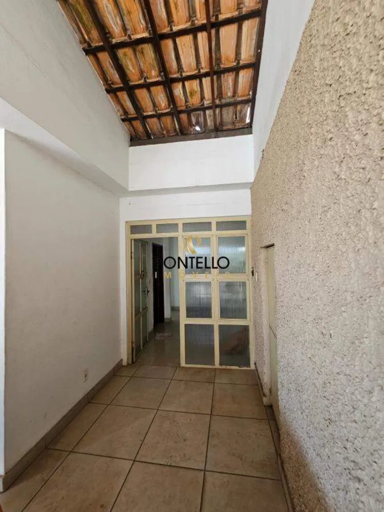 Casa, 5 quartos, 347 m² - Foto 3