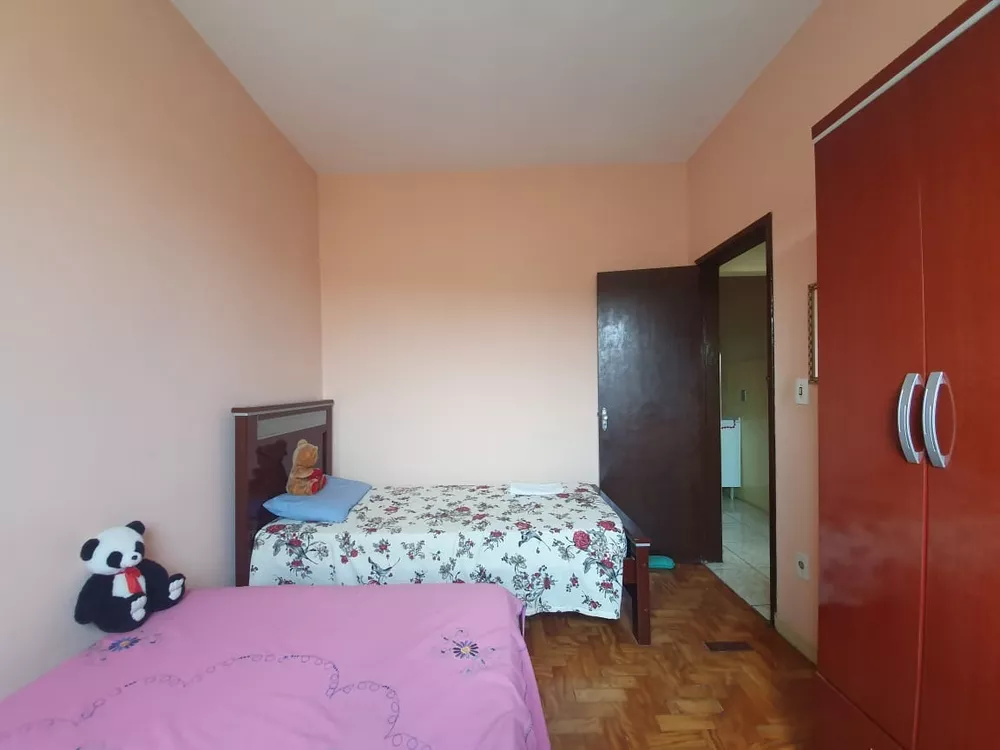 Casa à venda com 4 quartos, 300m² - Foto 22