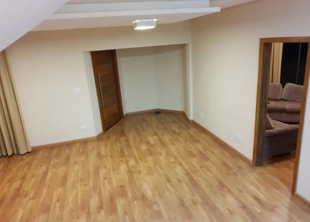 Casa, 3 quartos, 250 m² - Foto 2