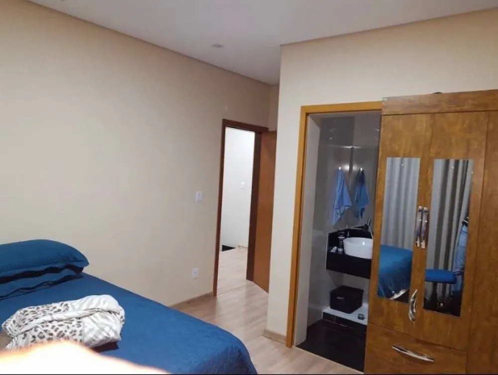Casa, 3 quartos, 250 m² - Foto 4