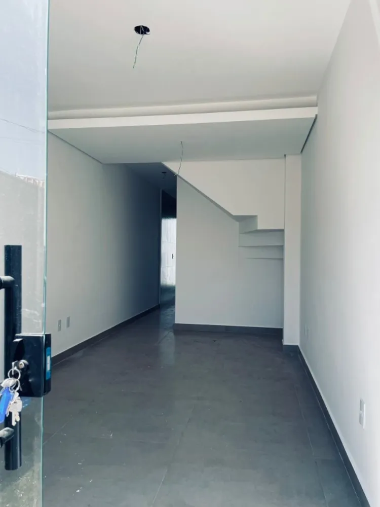 Casa, 2 quartos, 38 m² - Foto 2