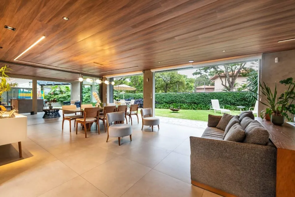 Casa, 5 quartos, 629 m² - Foto 1