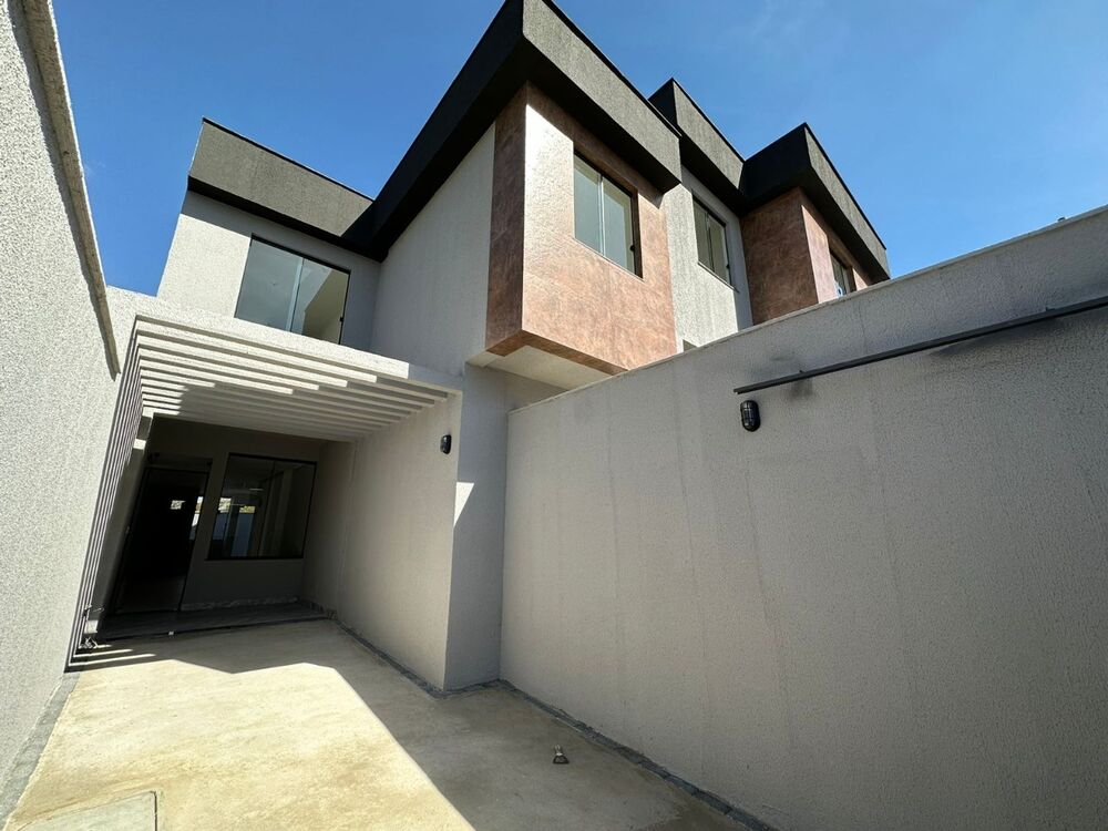 Casa à venda com 3 quartos, 167m² - Foto 7