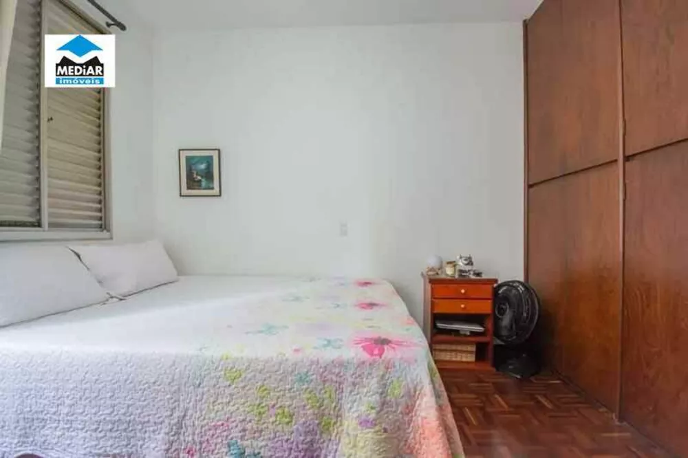 Apartamento à venda com 4 quartos, 180m² - Foto 10