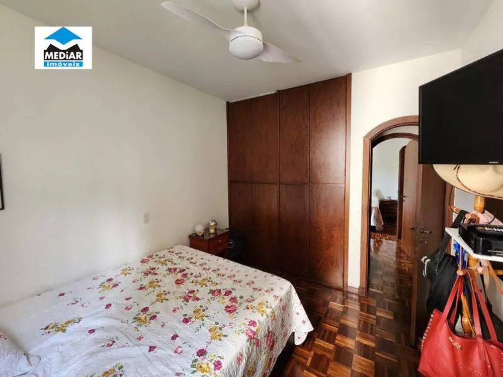 Apartamento à venda com 4 quartos, 180m² - Foto 11