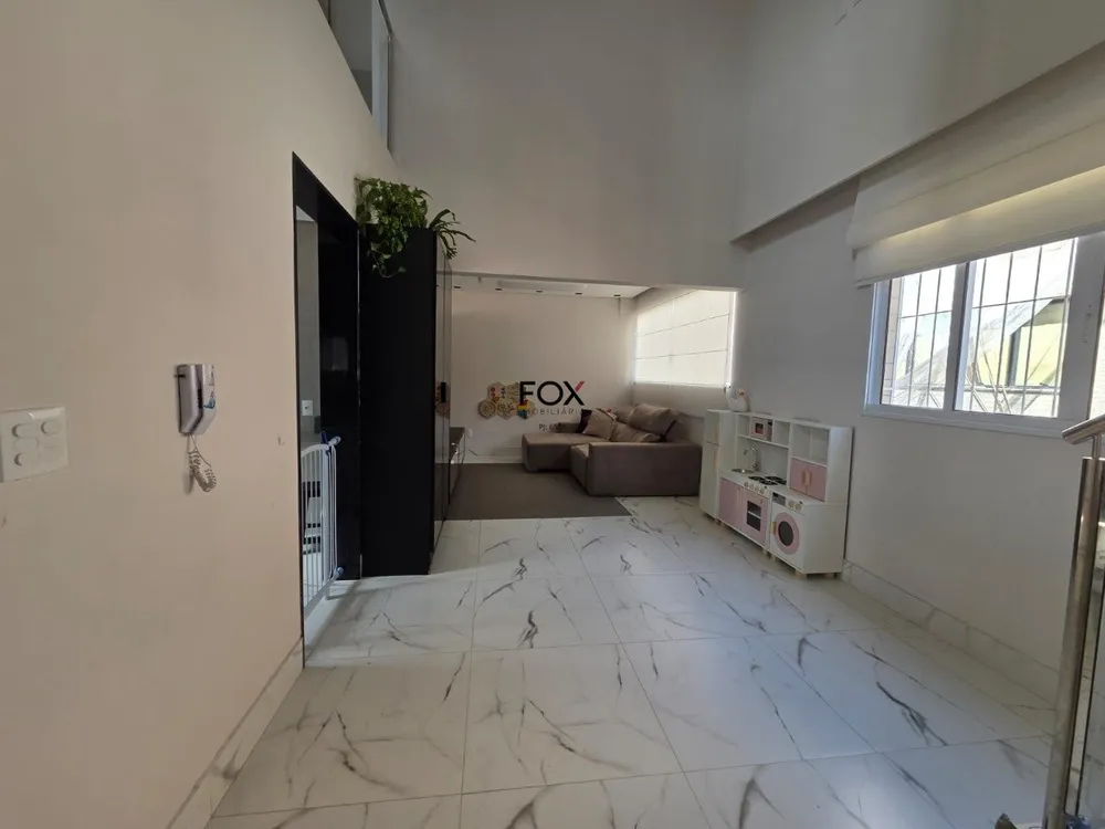 Cobertura, 4 quartos, 230 m² - Foto 2